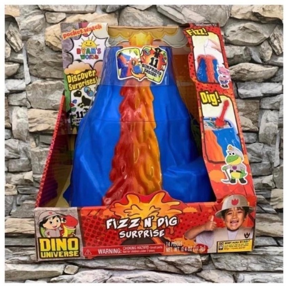 NEW Ryan’s World Dino Universe Fizz Dig Volcano Surprise Exclusive Figure Doll - Picture 1 of 3